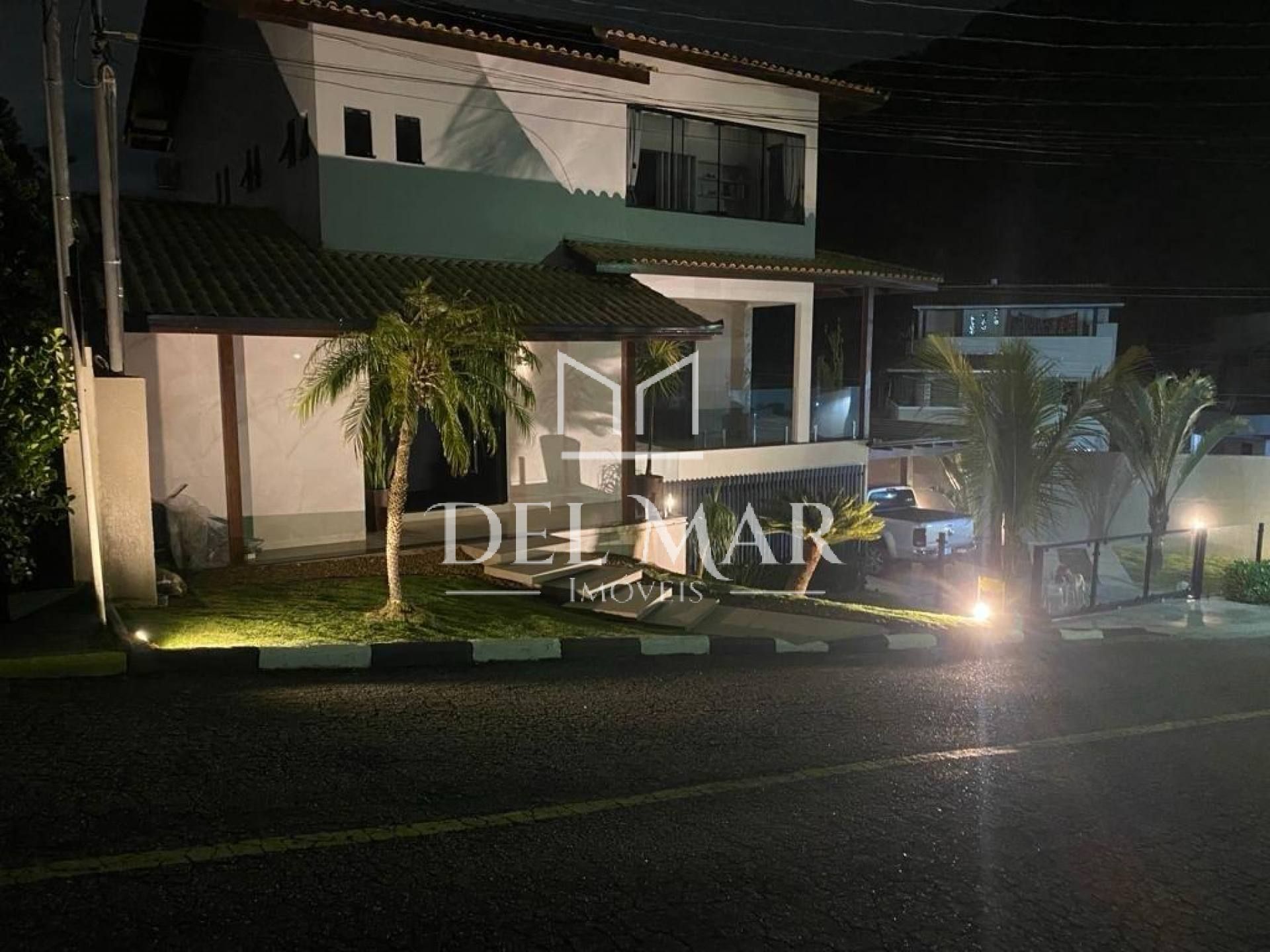 Casa em Condomínio Balneário Camboriú