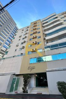 APARTAMENTO MOBILIADO NA MEIA PRAIA - 3 DORMITÓRIOS SENDO 1 SUÍTE