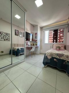 Apartamento Para Vender com 3 quartos 1 suítes no bairro Jardins em Aracaju