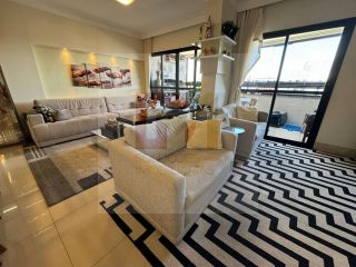 Apartamento Para Vender com 3 quartos 3 suítes no bairro Jardins em Aracaju