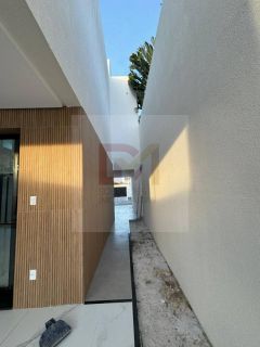 Casa Para Vender com 4 quartos 4 suítes no bairro Coroa do Meio em Aracaju
