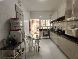 Casa Para Vender com 3 quartos 1 suítes no bairro Jardins em Aracaju