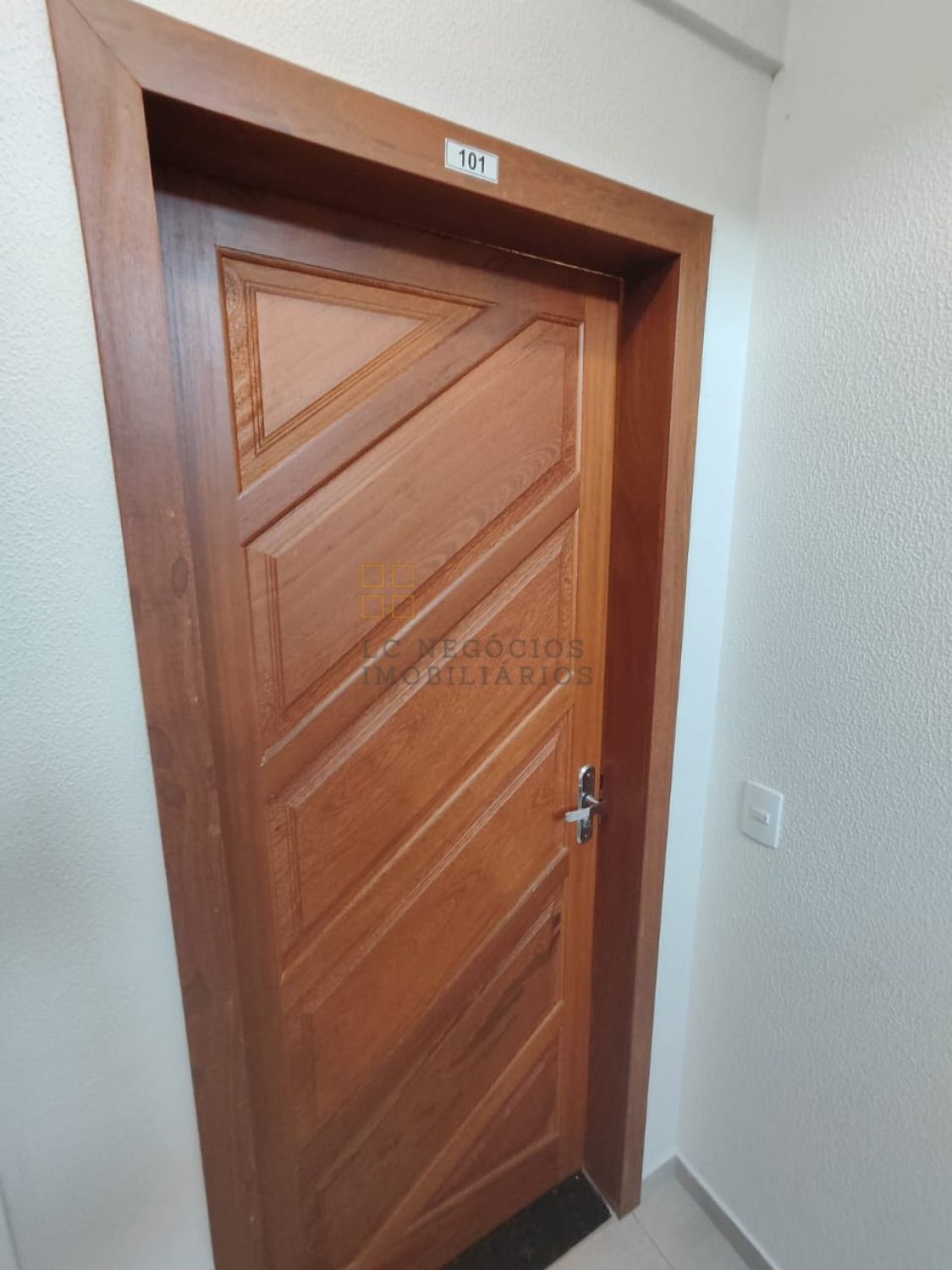 Apartamento Para Vender com 2 quartos no bairro Flor de Nápolis em São José