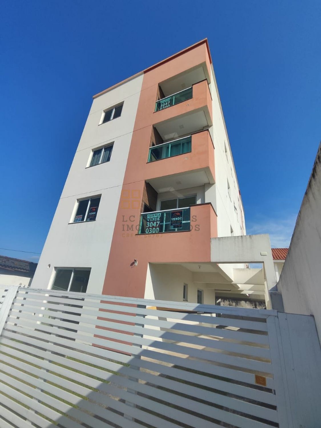 Apartamento Para Vender com 2 quartos no bairro Flor de Nápolis em São José