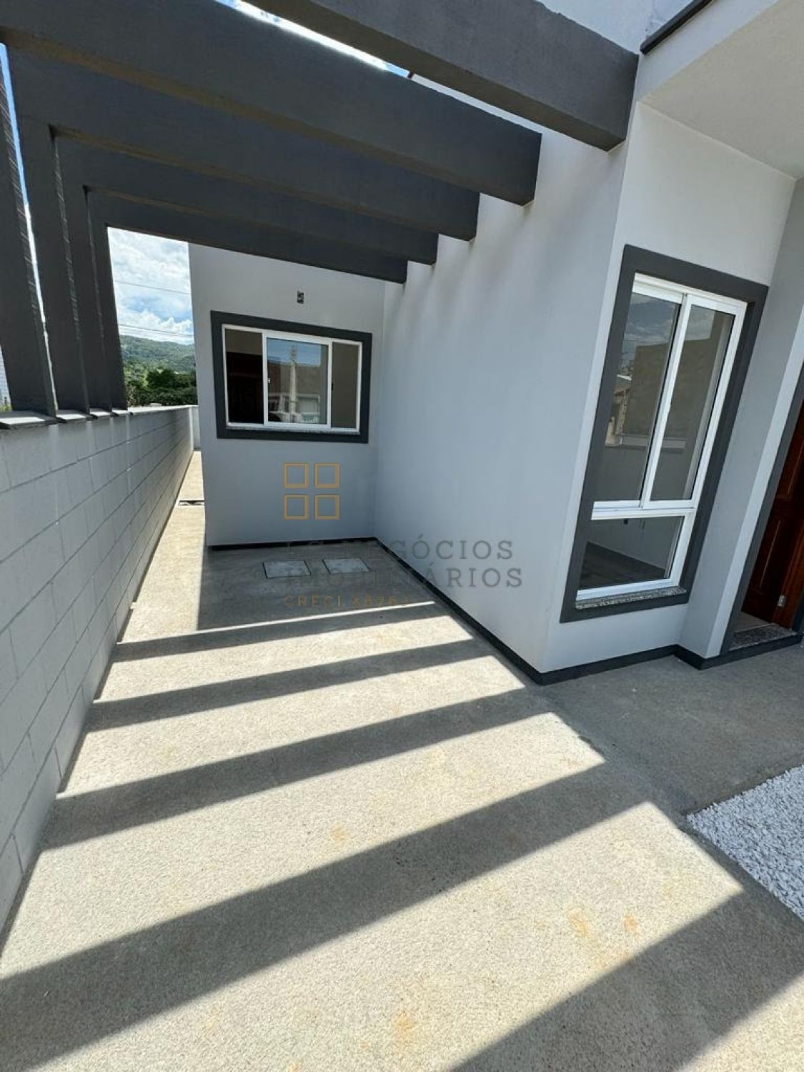 Casa Geminada Para Vender com 2 quartos no bairro Bela Vista em Palhoça