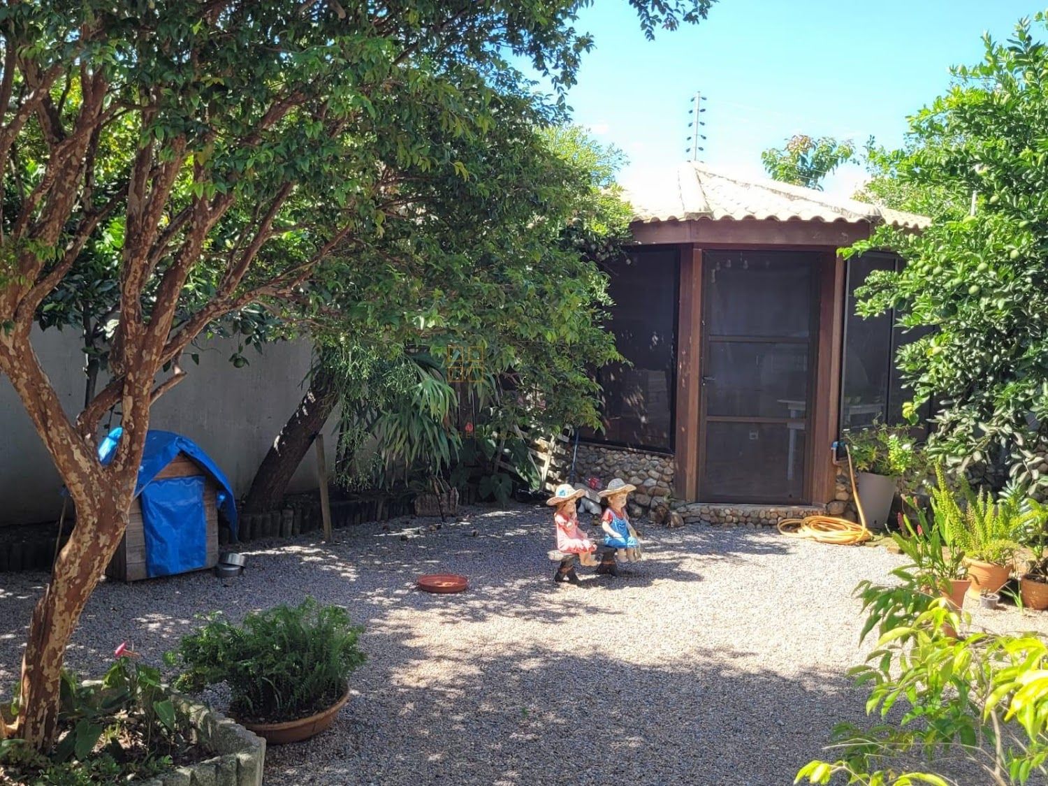 Casa Para Vender com 3 quartos 1 suítes no bairro Centro em Palhoça