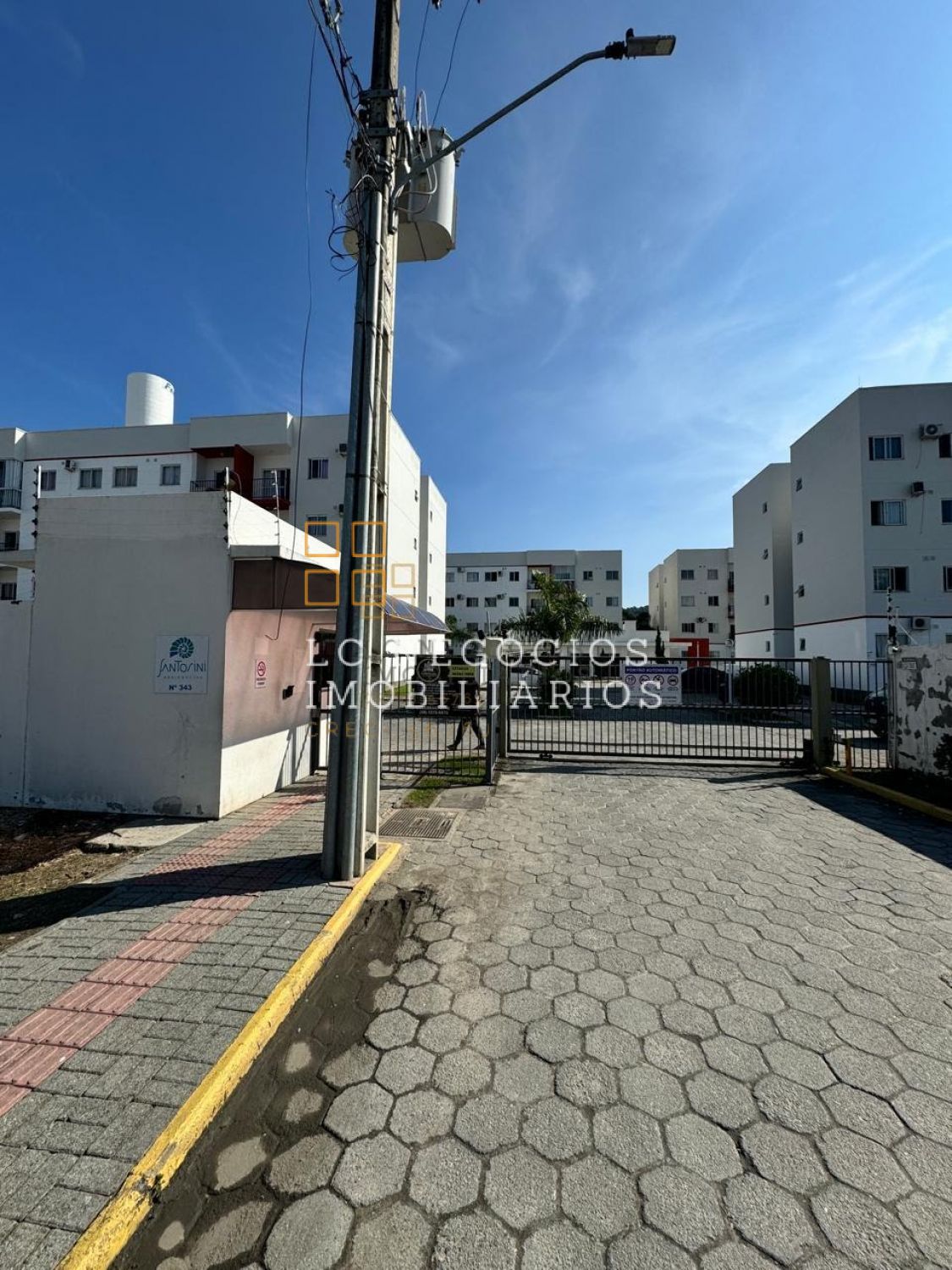 Apartamento Para Vender com 2 quartos no bairro Aririu em Palhoça