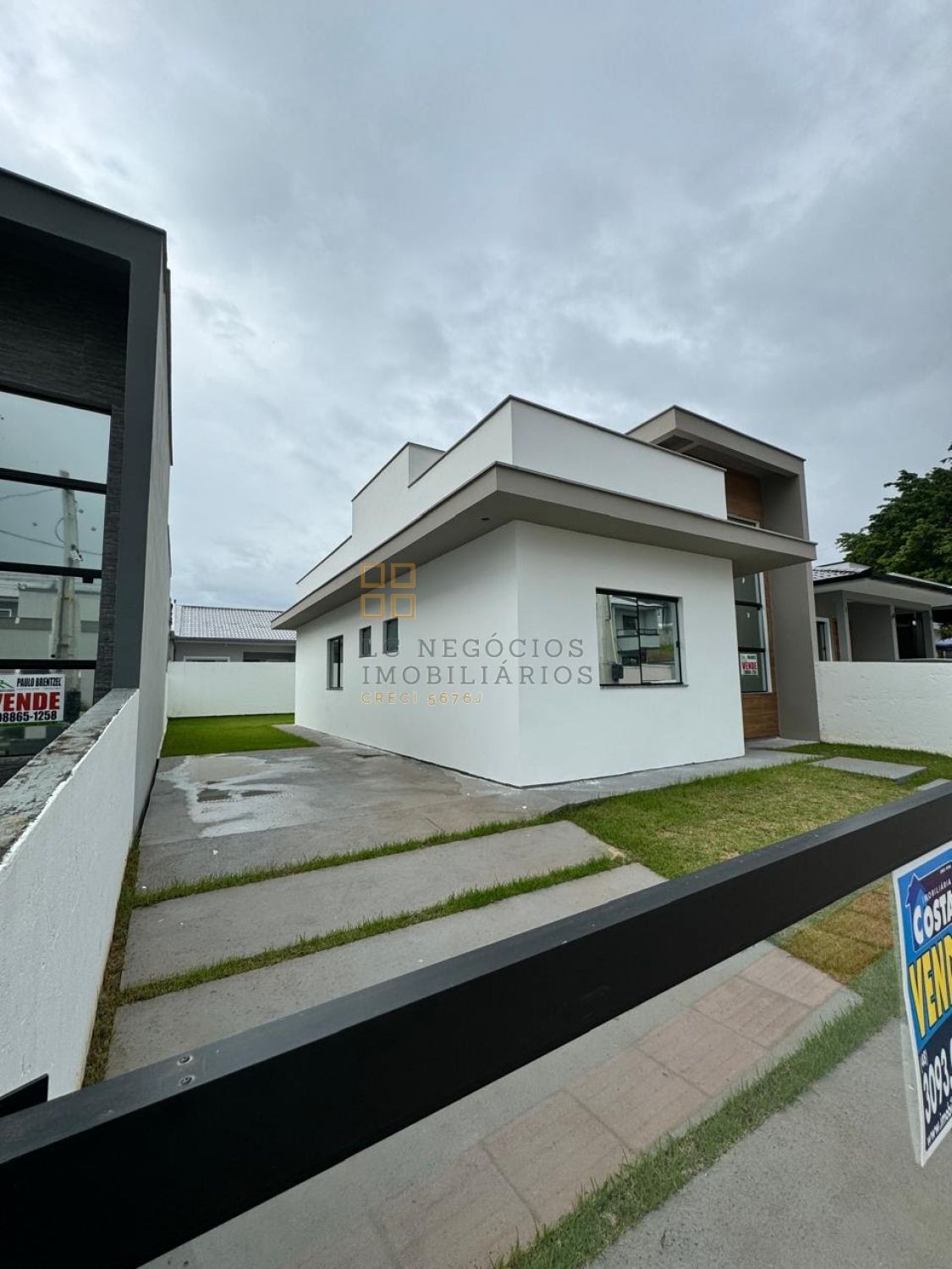 Casa Para Vender com 3 quartos 1 suítes no bairro Bela Vista em Palhoça