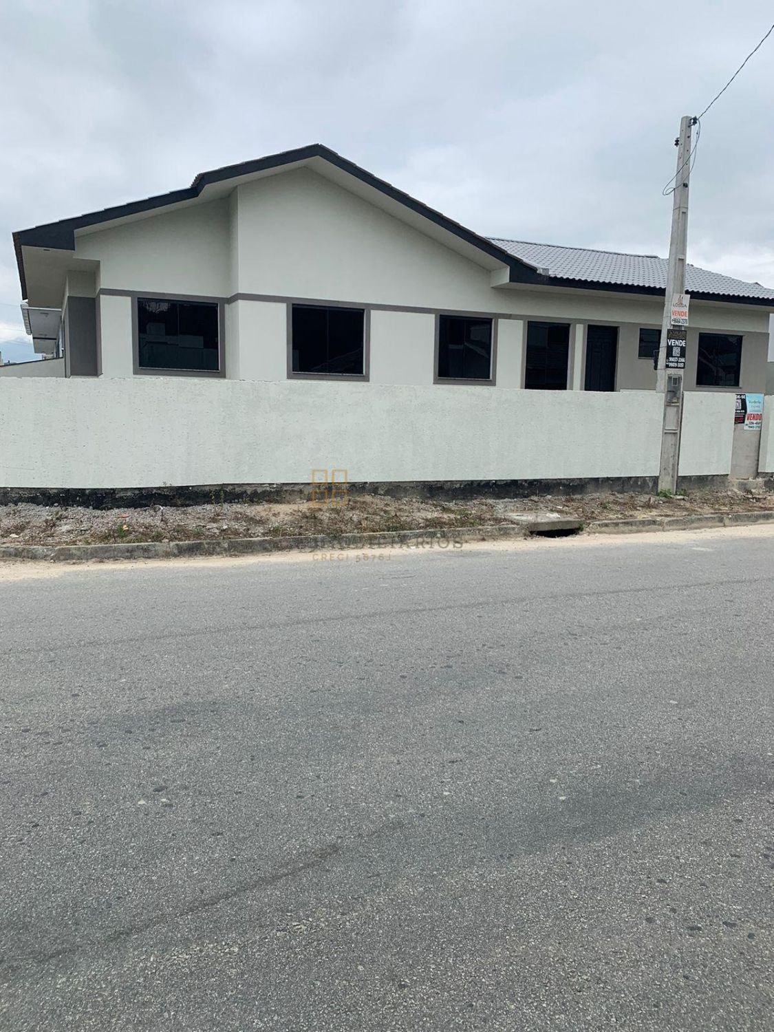 Casa Geminada Para Vender com 3 quartos no bairro Bela Vista em Palhoça