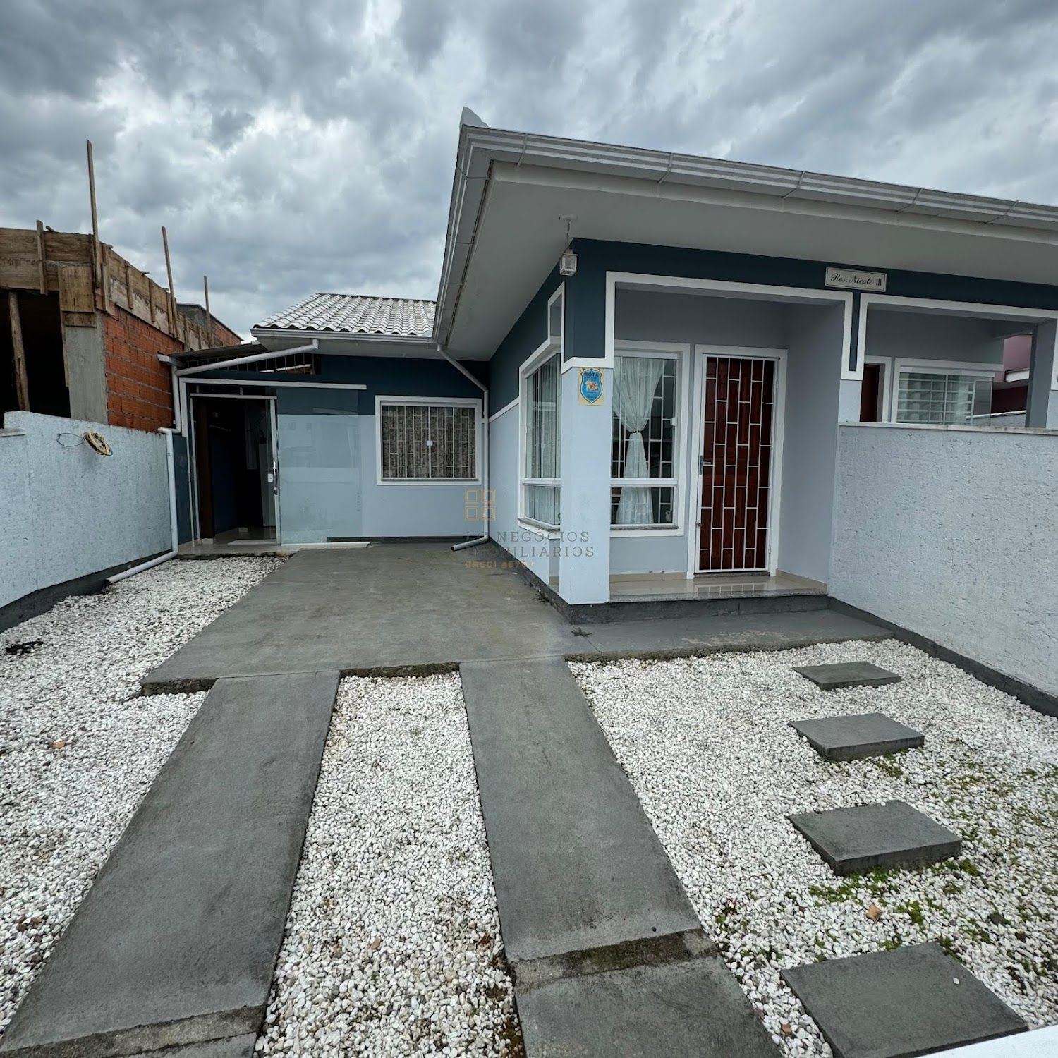 Casa Geminada Para Vender com 2 quartos 1 suítes no bairro Bela Vista em Palhoça