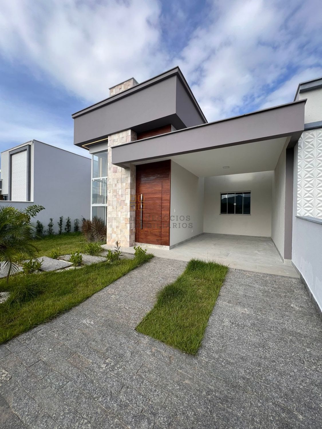 Casa Para Vender com 3 quartos 1 suítes no bairro Bela Vista em Palhoça