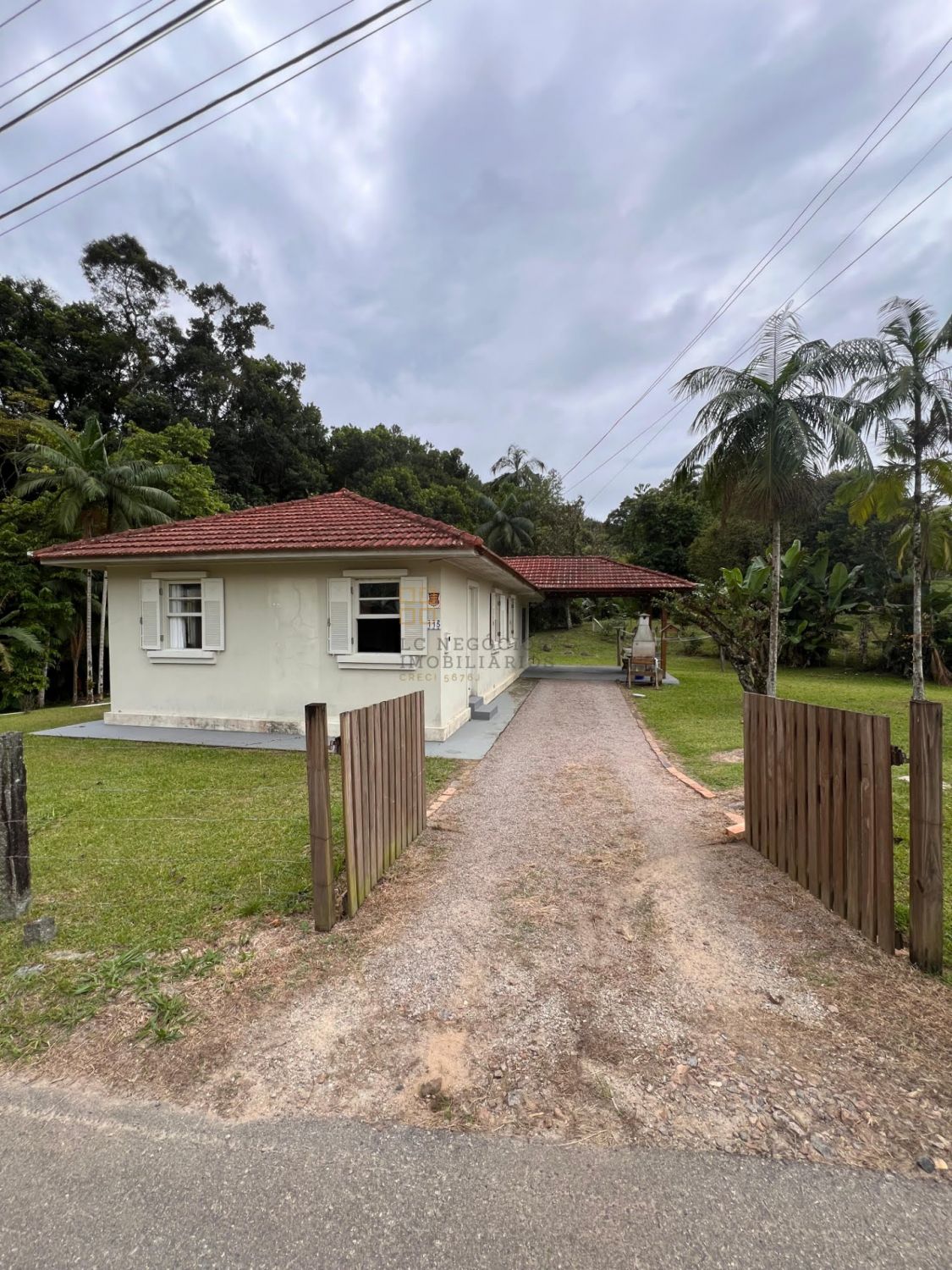 Casa Para Vender com 3 quartos no bairro Viracopos em São Pedro De Alcântara