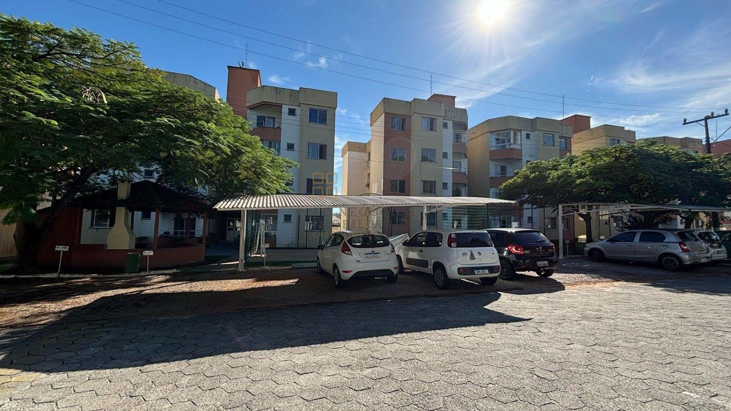 Apartamento Para Vender com 2 quartos no bairro Passa Vinte em Palhoça