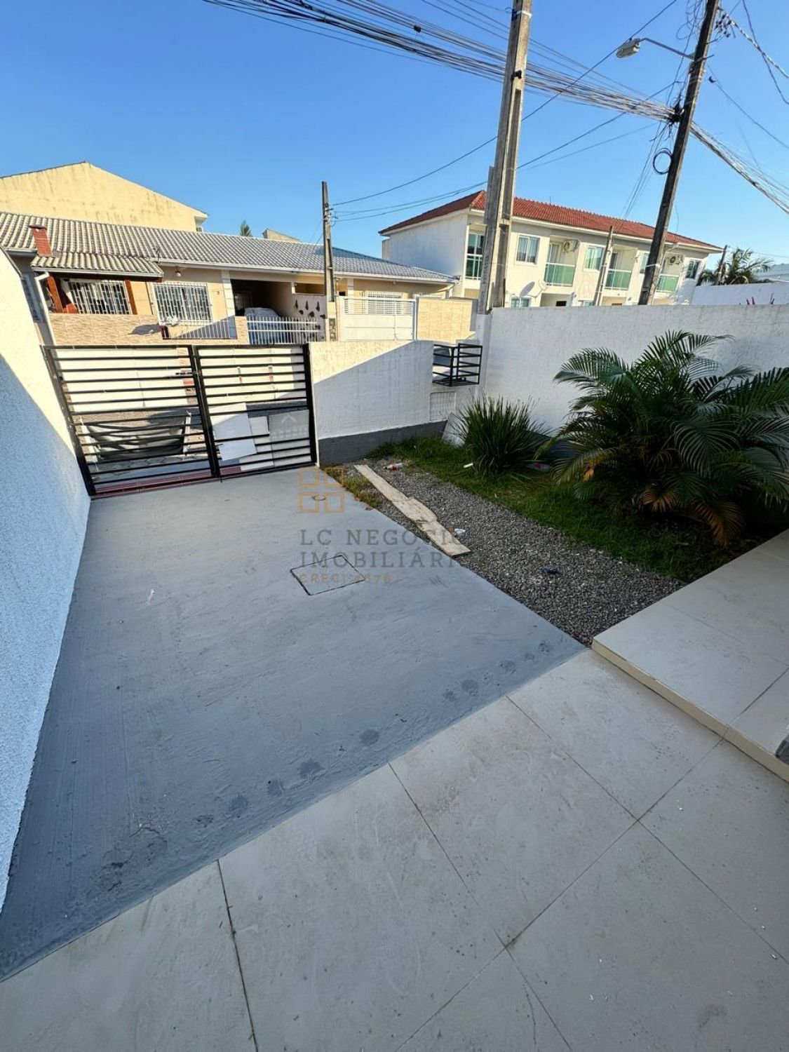 Casa Geminada Para Vender com 3 quartos 1 suítes no bairro Forquilhas em São José