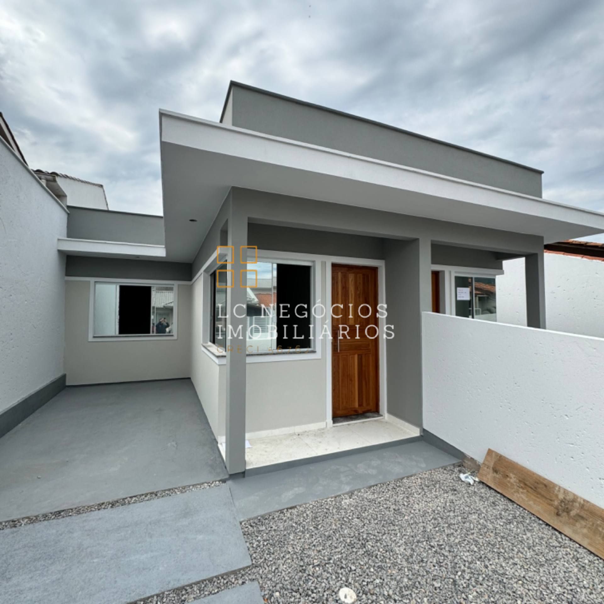 Casa Geminada Para Vender com 2 quartos 1 suítes no bairro Bela Vista em Palhoça