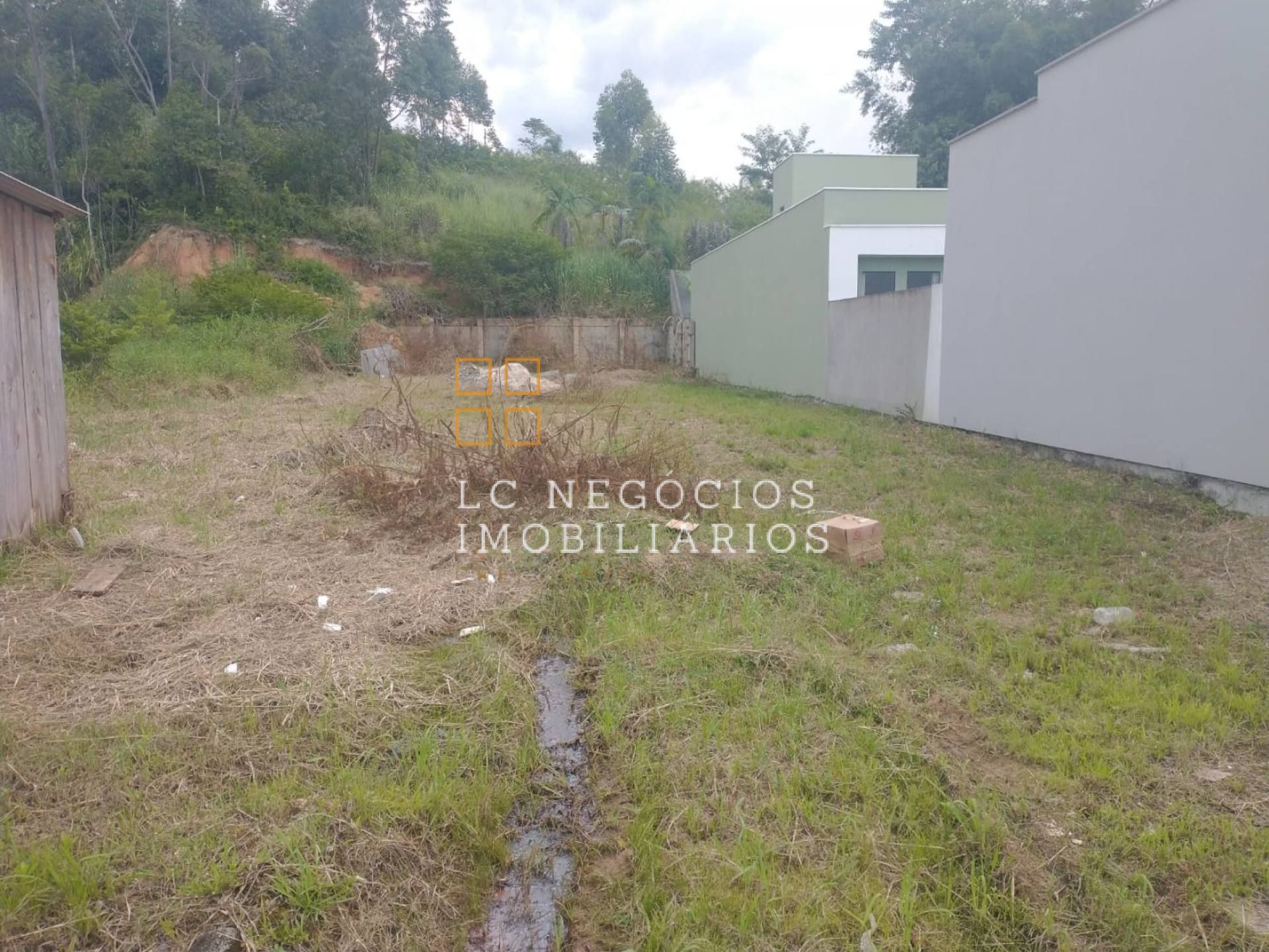 Lote / Terreno Comercial Para Vender no bairro Aririu em Palhoça