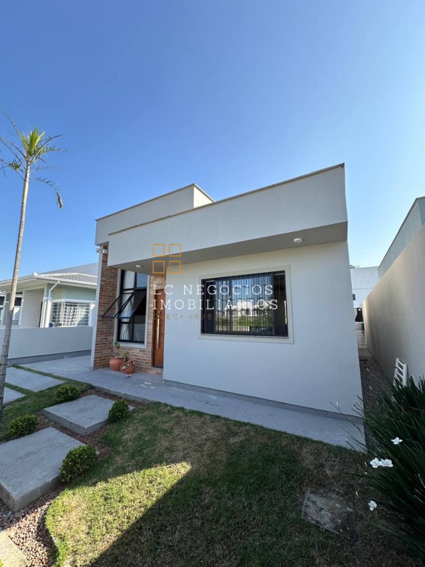 Casa Para Vender com 3 quartos 1 suítes no bairro Bela Vista em Palhoça