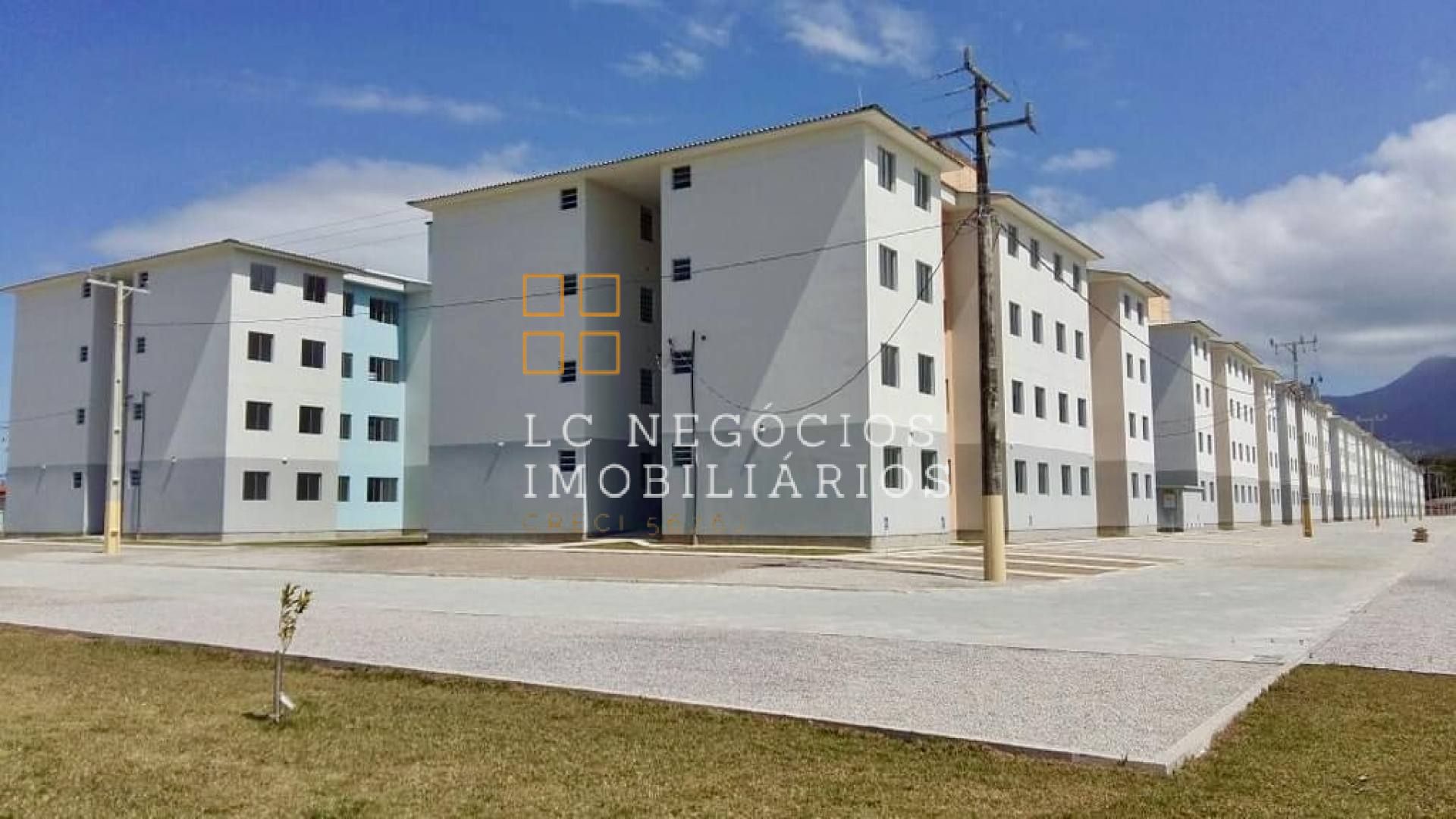 Apartamento Para Vender com 2 quartos no bairro Guarda do Cubatão em Palhoça