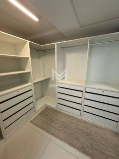 APARTAMENTO NA AVENIDA BOA VIAGEM COM 3 QUARTOS