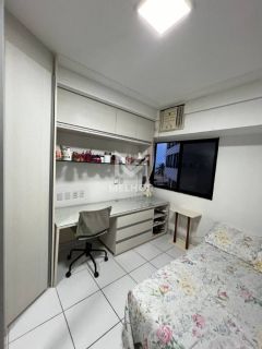 APARTAMENTO COM 4 QUARTOS NA BEIRA MAR DE CANDEIAS