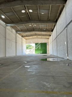 GALPÃO PORTA LARGA 500M2