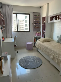 Apartamento Para Vender com 4 quartos 3 suítes no bairro Encruzilhada em Recife