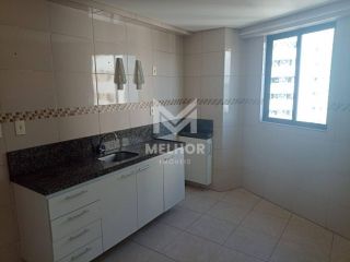 Apartamento Para Vender com 3 quartos 1 suítes no bairro Boa Viagem em Recife