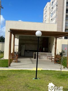 Apartamento Com 2 Quartos e Área Garden Á Venda em Buraquinho