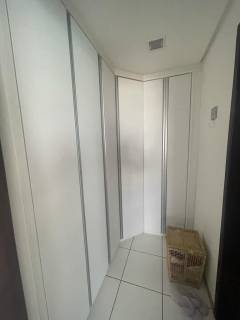 Apartamento na Rua Capri em Itapuã