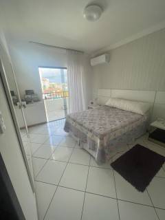 Apartamento na Rua Capri em Itapuã