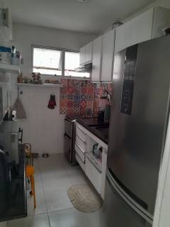 Apartamento padrão à venda em Vila Laura