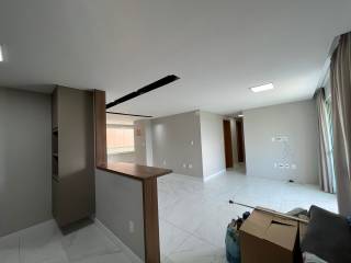 Apartamento à Venda em Patamares, Salvador/BA