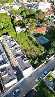 Terreno à venda no bairro Pitangueiras em Lauro de Freitas/BA