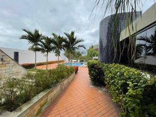 Casa à venda no bairro Vilas do Atlantico em Lauro de Freitas/BA