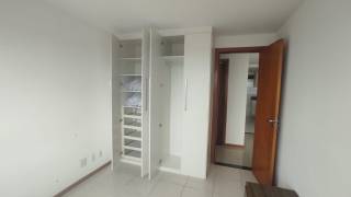 Apartamento à venda no bairro Pitangueiras em Lauro de Freitas/BA