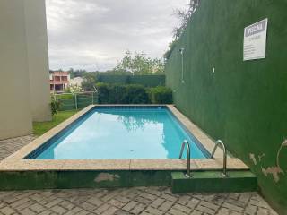 Apartamento à venda no bairro Miragem em Lauro de Freitas/BA