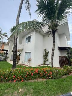 Casa à venda no bairro Centro em Lauro de Freitas/BA