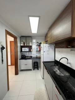 Apartamento à venda no bairro Jardim Aeroporto em Lauro de Freitas/BA