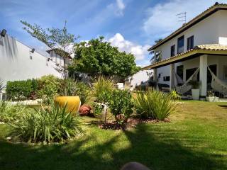 Casa à venda no bairro Ipitanga em Lauro de Freitas/BA