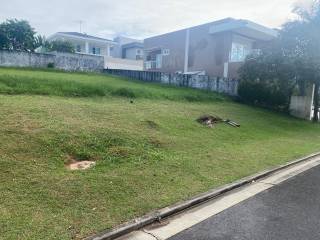 Terreno à venda no bairro ALPHAVILLE 1 em Camaçari/BA