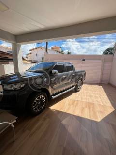 Casa Triplex individual em Pitangueiras