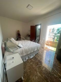 Casa Triplex individual em Pitangueiras