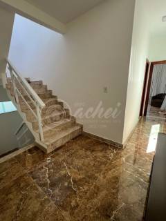 Casa Triplex individual em Pitangueiras