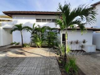 Casa na Rua Praia de Tubarão