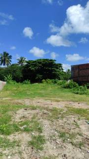 Terreno à venda no bairro Cajazeiras de Abrantes (Abrantes) em Camaçari/BA