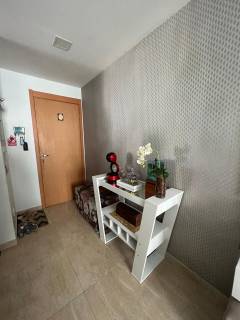 Apartamento à venda no bairro BURAQUINHO em Lauro de Freitas/BA