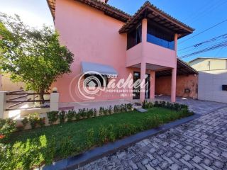 Casa à venda no bairro Ipitanga em Lauro de Freitas/BA