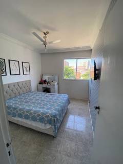 Apartamento à venda no bairro Costa Azul em Salvador/BA