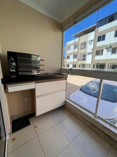 Apartamento à venda no bairro Ipitanga em Lauro de Freitas/BA