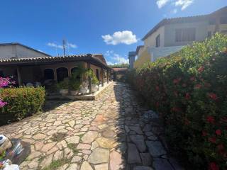 Casa à venda no bairro Piatã em Salvador/BA